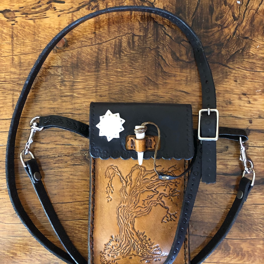 Tooled Leather Cellphone Carry Case/Purse